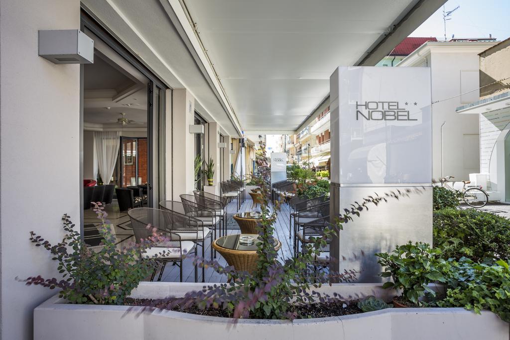 Hotel Nobel Gabicce Mare Esterno foto