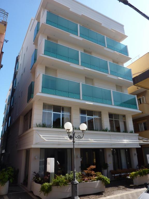 Hotel Nobel Gabicce Mare Esterno foto