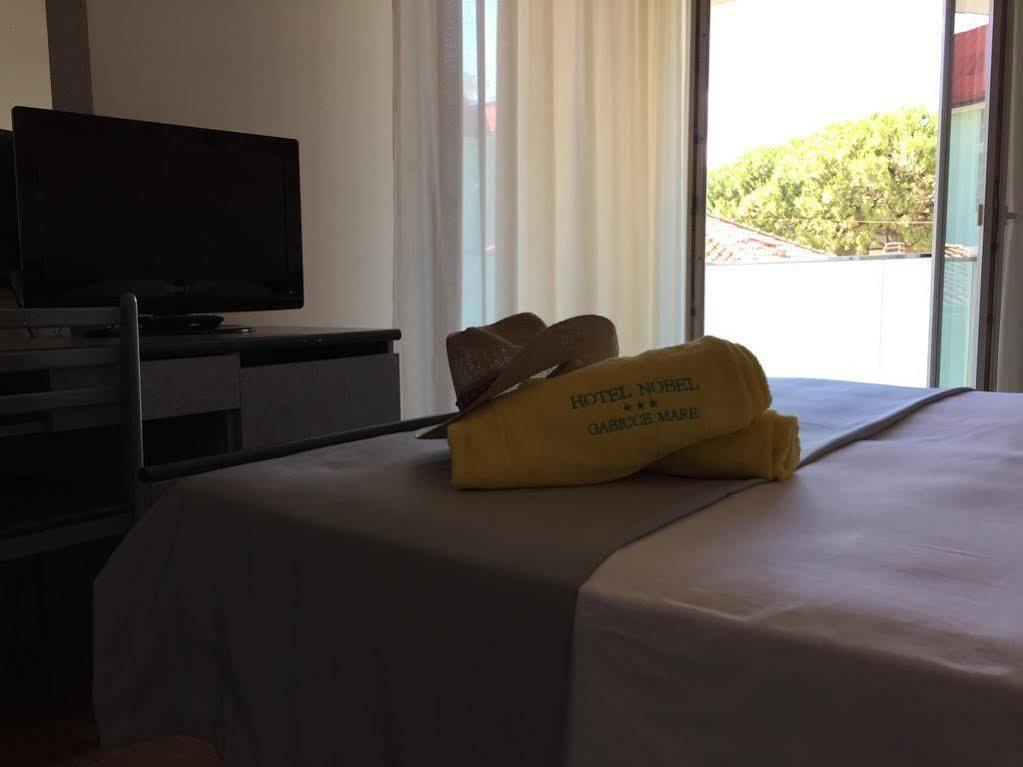 Hotel Nobel Gabicce Mare Esterno foto